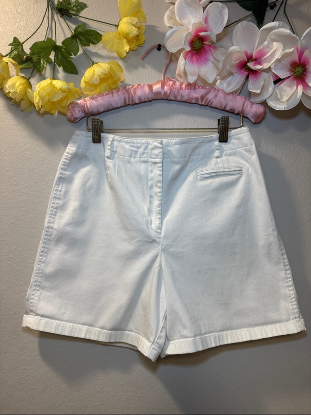 Ann Taylor White High-Rise Bermuda Shorts